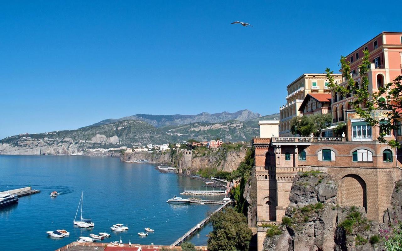 Stabia Holiday House Castellammare di Stabia Ngoại thất bức ảnh
