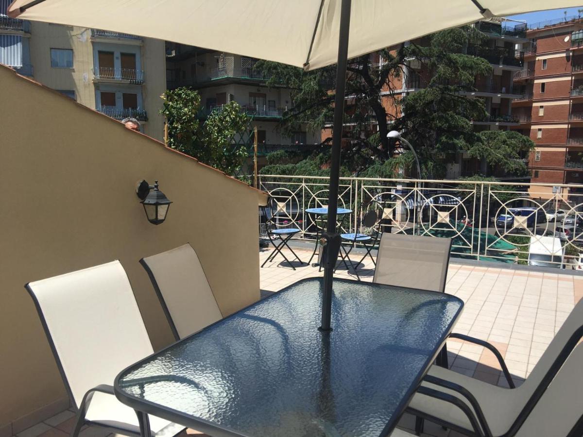 Stabia Holiday House Castellammare di Stabia Ngoại thất bức ảnh